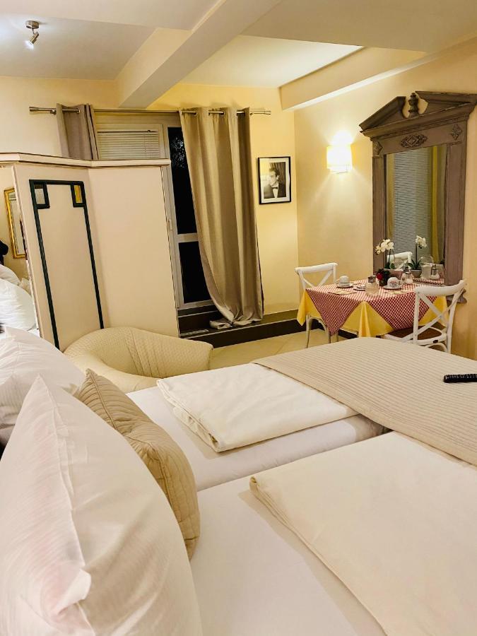 Park Apart Hotel Gatower Str. Berlin Ngoại thất bức ảnh