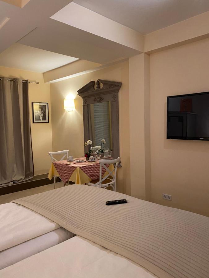 Park Apart Hotel Gatower Str. Berlin Ngoại thất bức ảnh